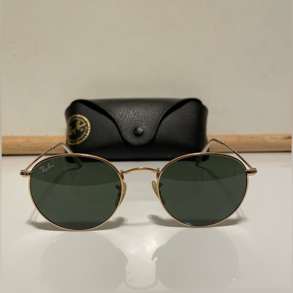 🔺SOLD🔺Ray-Ban Round Metal Sunglasses - Picture 2 of 9
